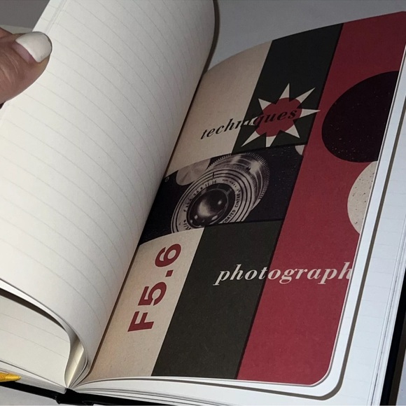 FOSSIL Agenda/ Notebook - Picture 7 of 10